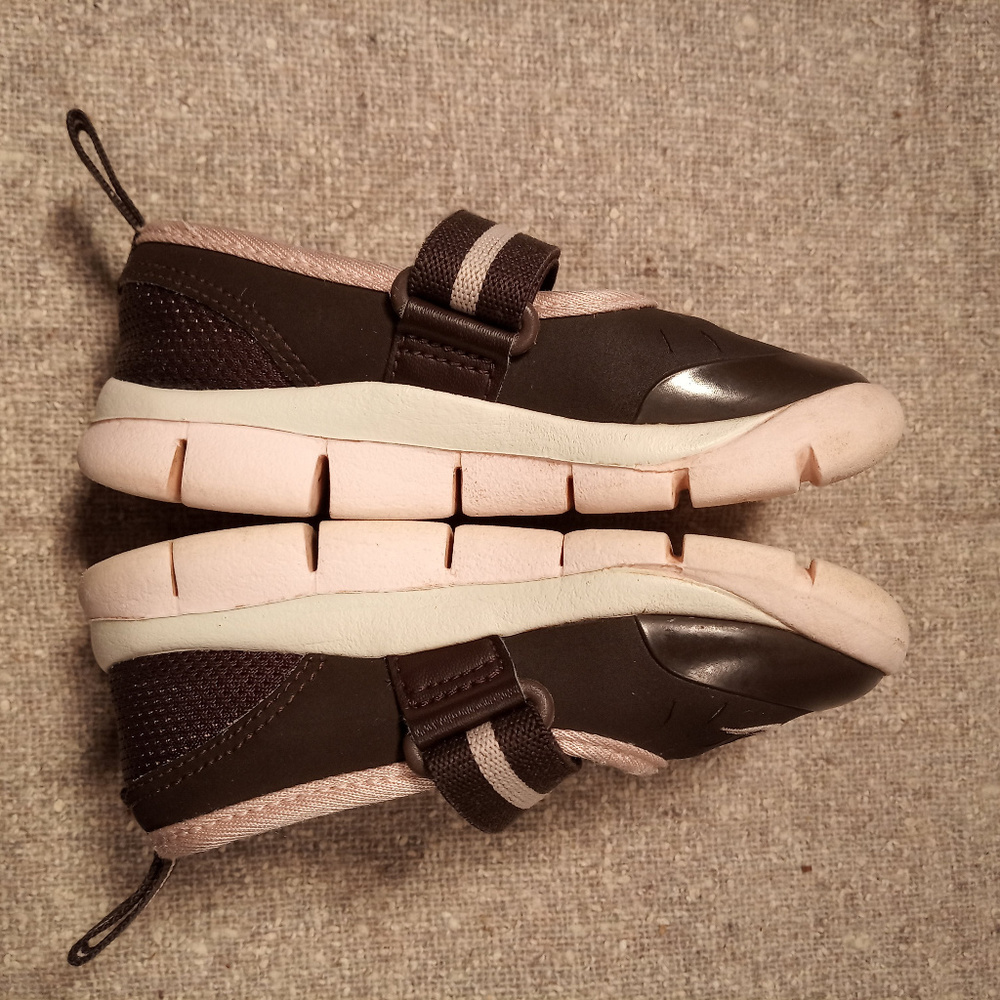 Nike Mary Jane Baby/Kids Shoes Size 5C - Picture 4 of 7